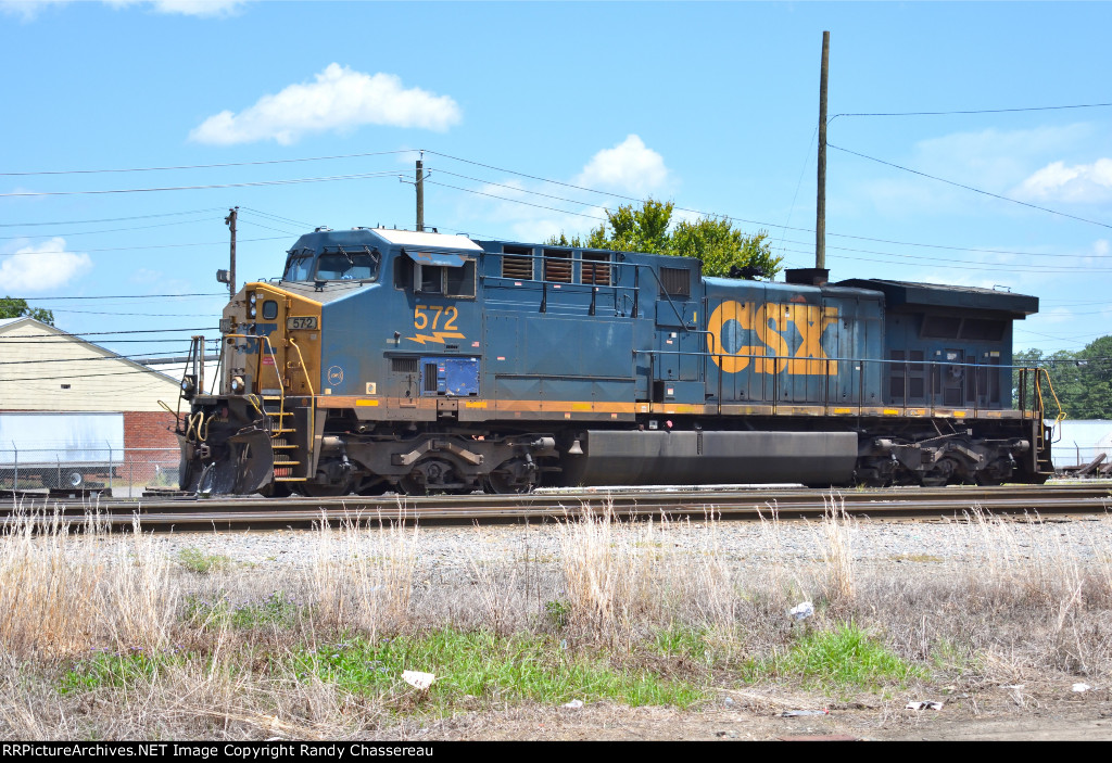 CSXT 572